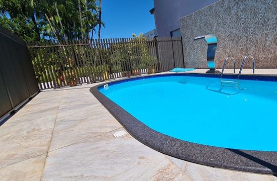 Borda de Piscina em Granito Café Imperial Escovado
